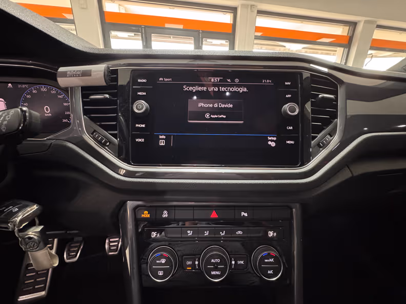 Volkswagen T-ROC - 10