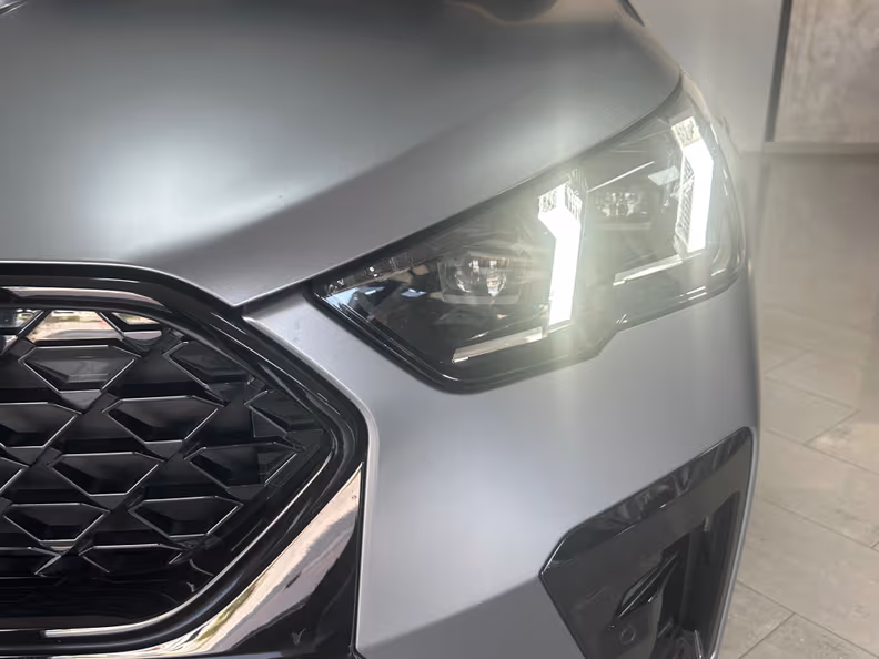 BMW X2 - 16