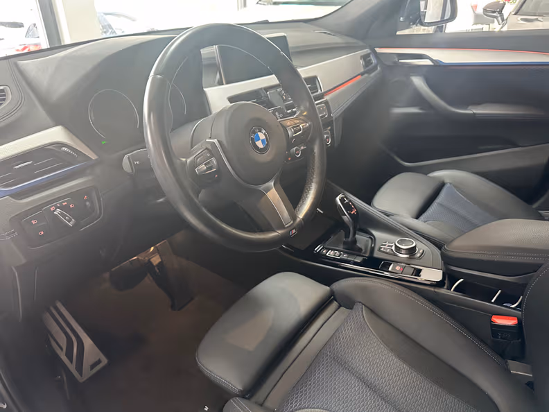 BMW X2 - 10