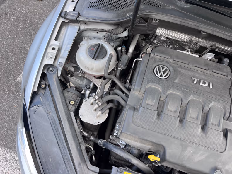 Volkswagen Golf - 27