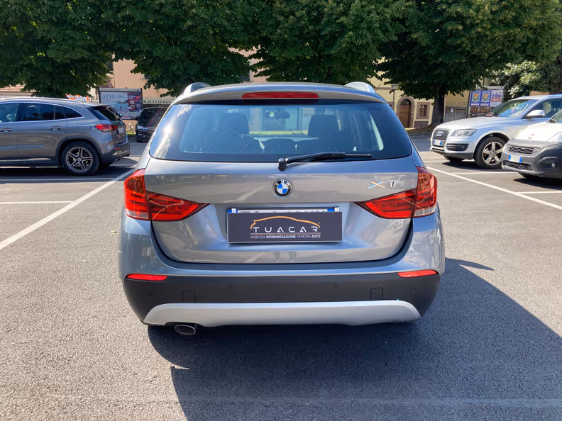 BMW X1 - 11