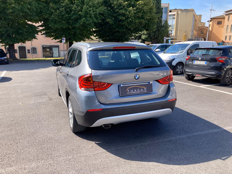 BMW X1 - 10