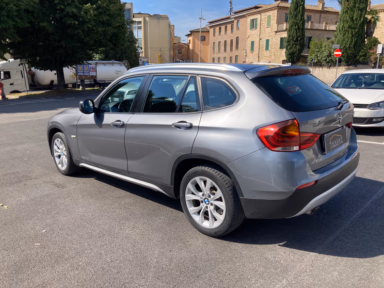 BMW X1 - 8