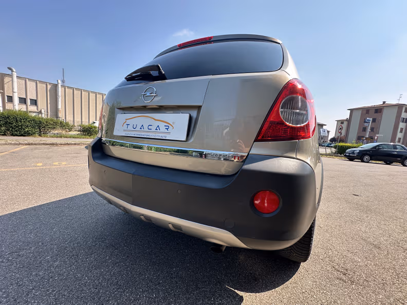Opel Antara - 11