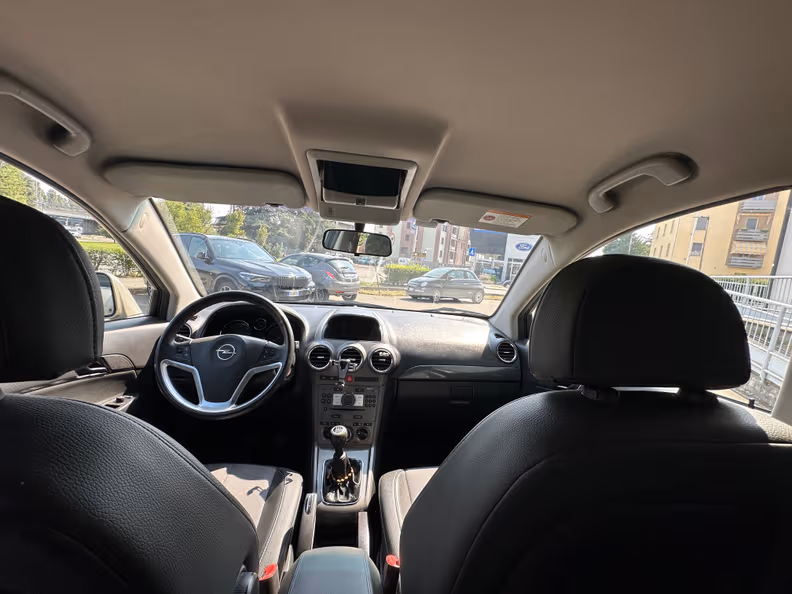 Opel Antara - 15