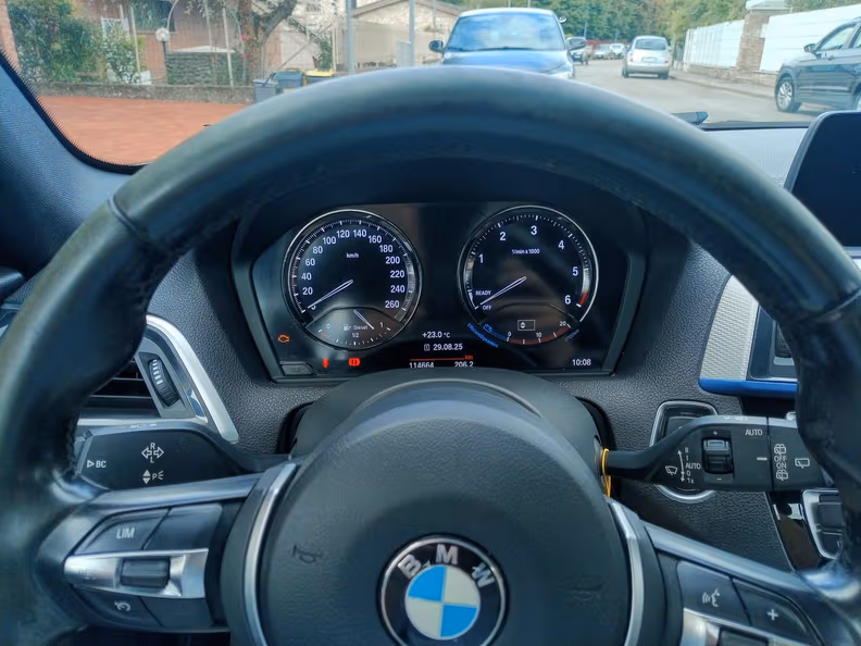 BMW 1 series - 32