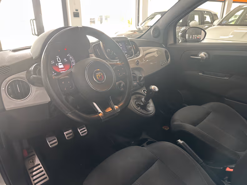Abarth 595 - 9