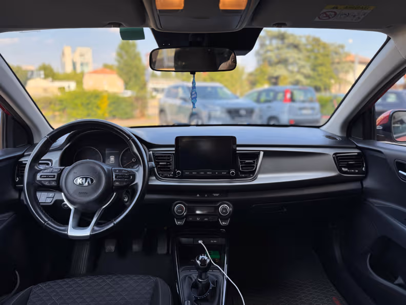 Kia Rio - 17