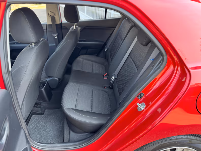 Kia Rio - 21