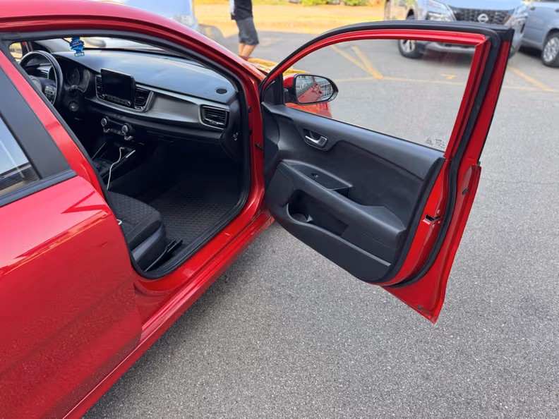 Kia Rio - 24