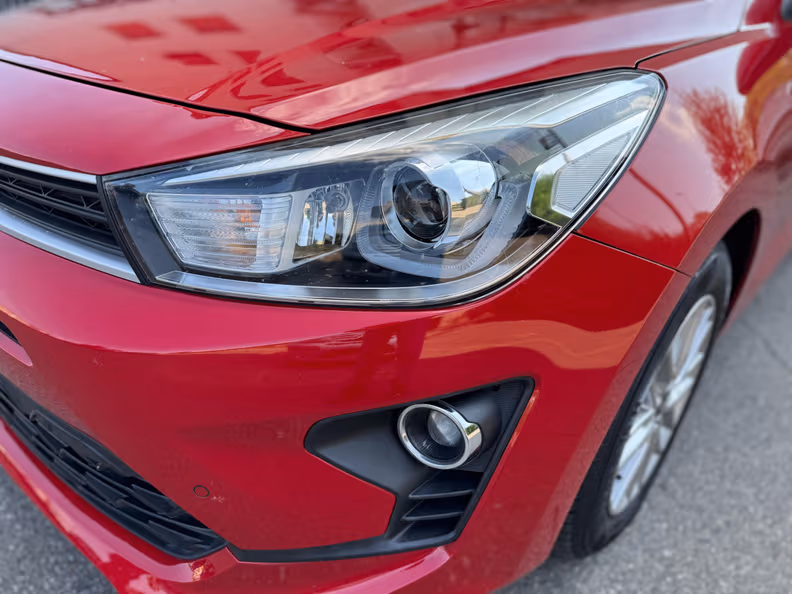 Kia Rio - 9