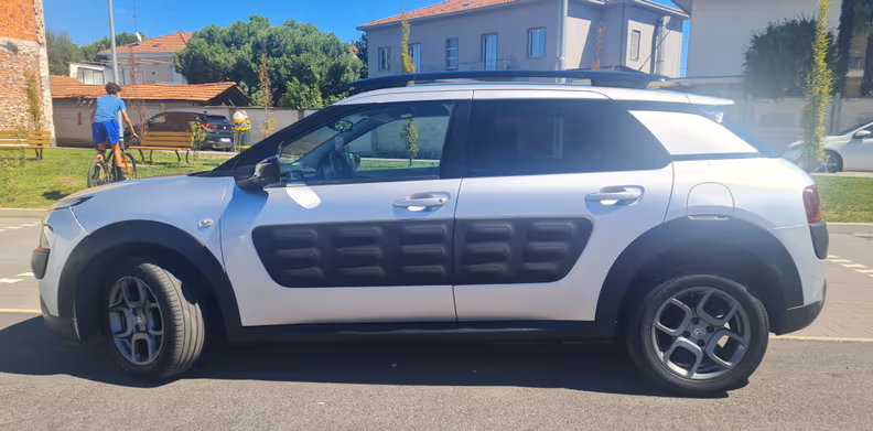 Citroën C4 Cactus - 8