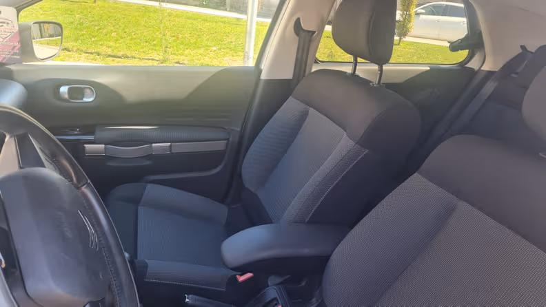 Citroën C4 Cactus - 24