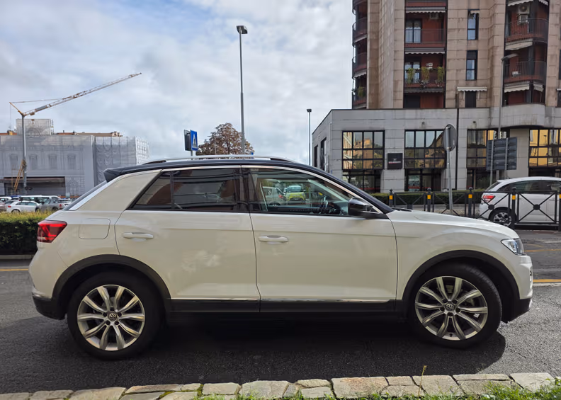 Volkswagen T-ROC - 28