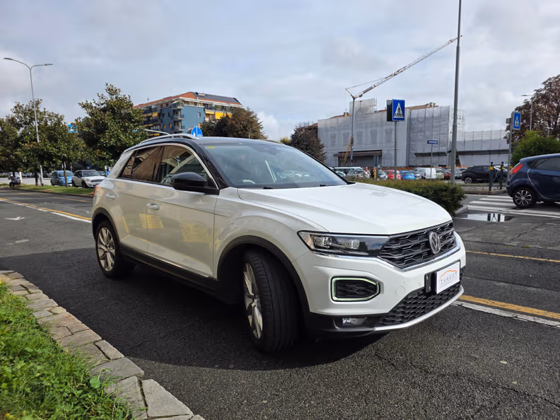 Volkswagen T-ROC - 3