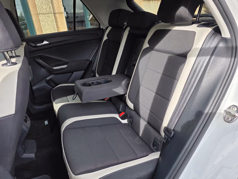 Volkswagen T-ROC - 11