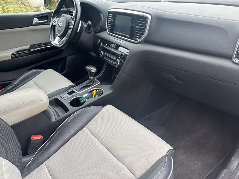 Kia Sportage - 18