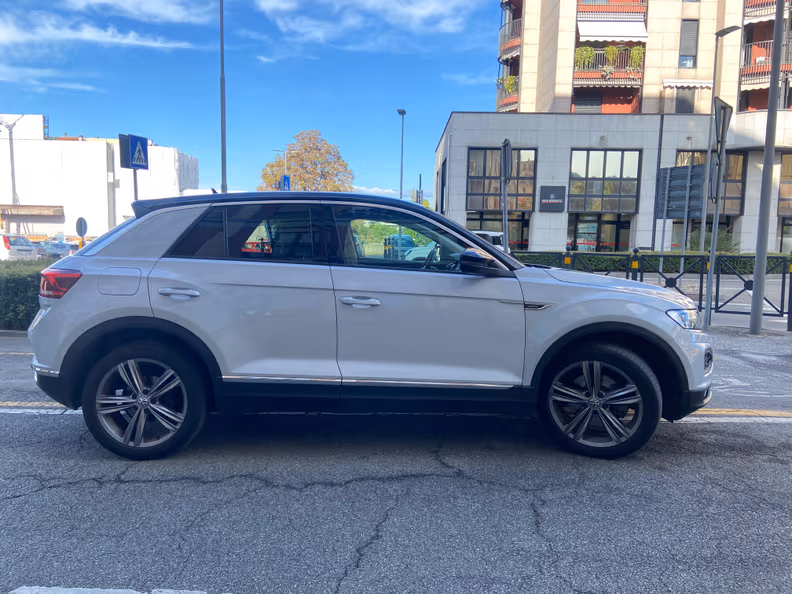 Volkswagen T-ROC - 24