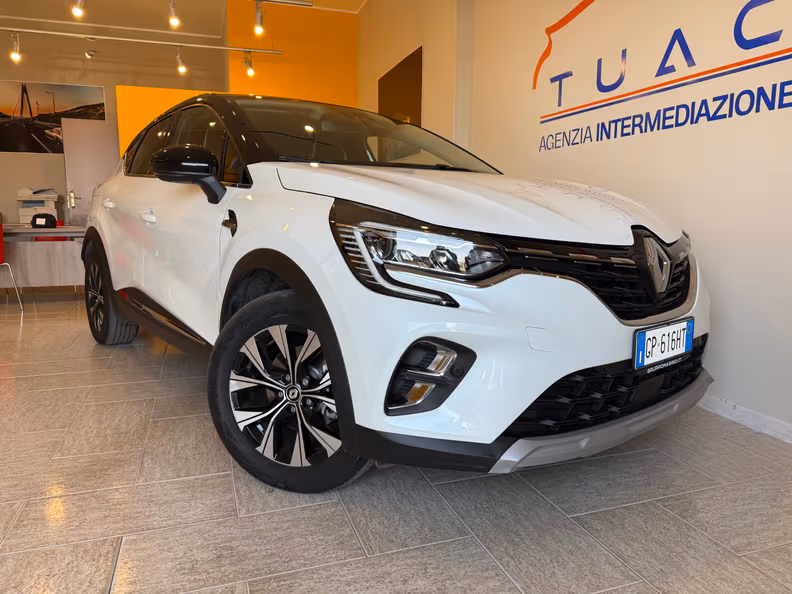 Renault Captur - 4