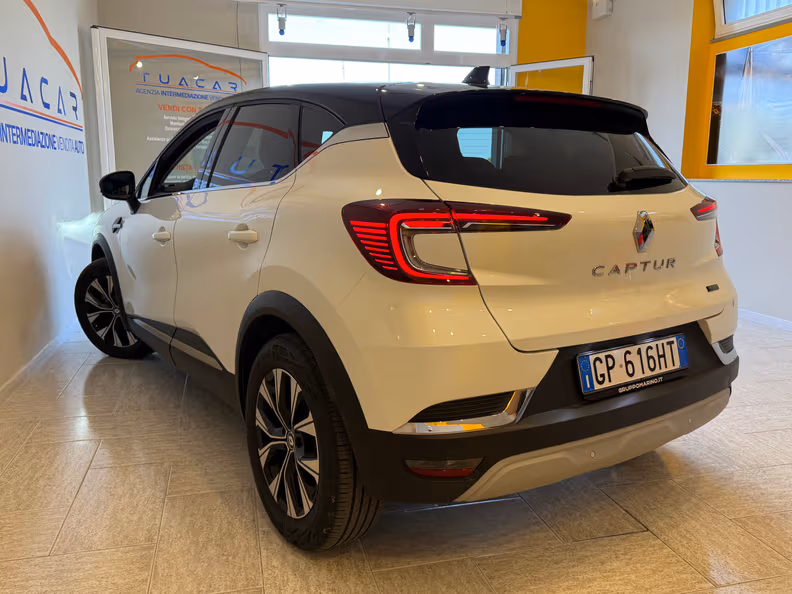 Renault Captur - 5