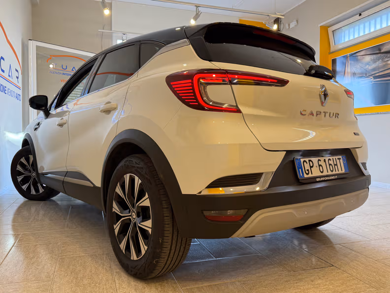 Renault Captur - 6