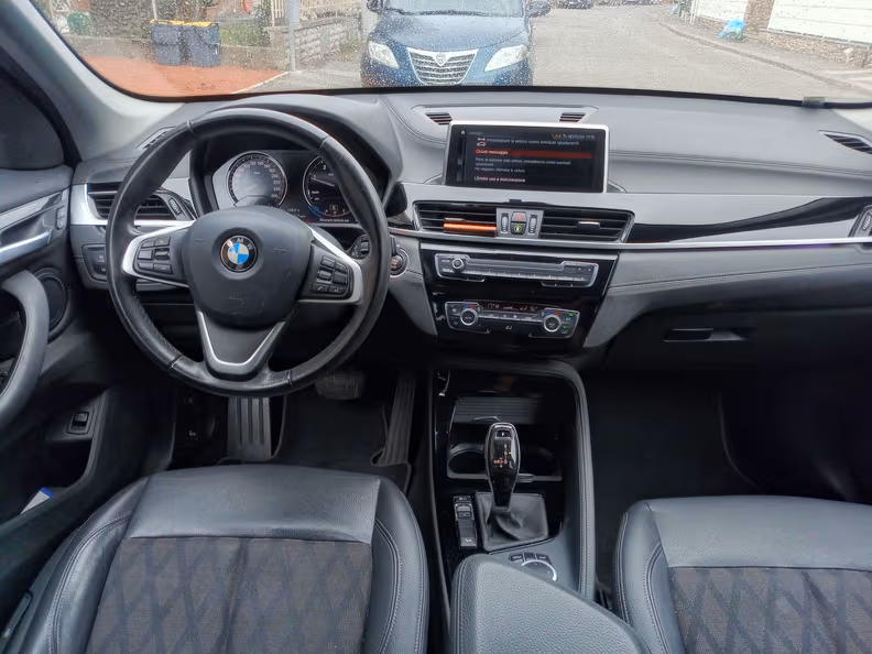 BMW X1 - 24