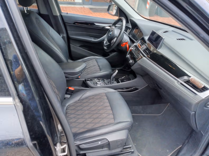 BMW X1 - 6