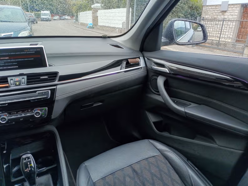 BMW X1 - 19