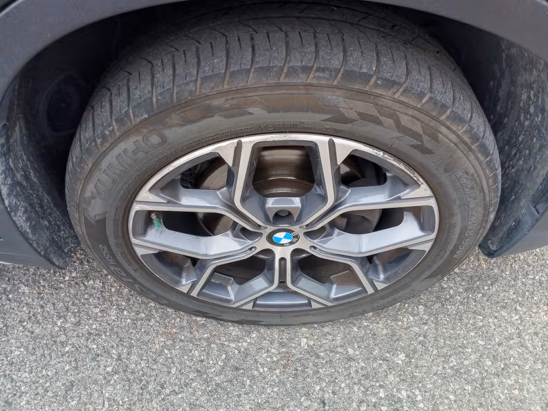 BMW X1 - 11
