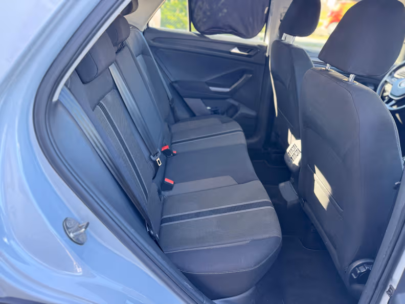 Volkswagen T-ROC - 19