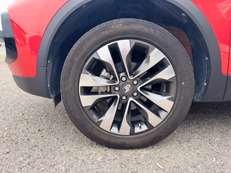 DR Automobiles DR5 - 10