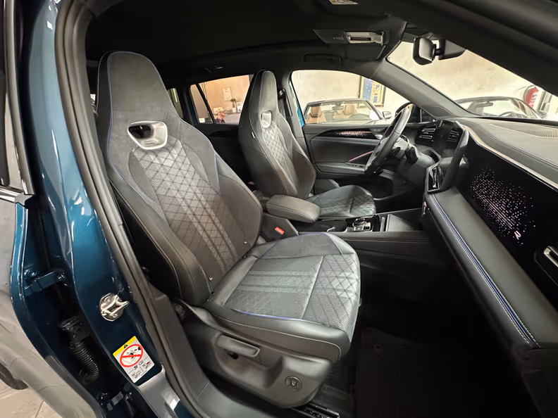 Volkswagen Tiguan - 13