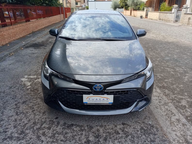 Toyota Corolla - 2