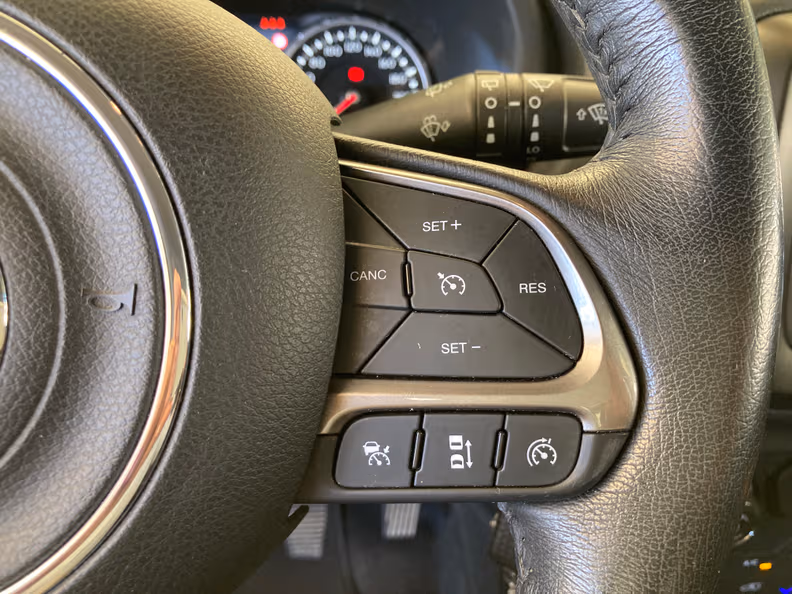 Jeep Renegade - 47