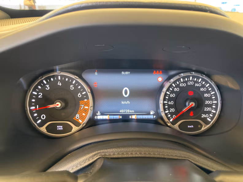 Jeep Renegade - 43