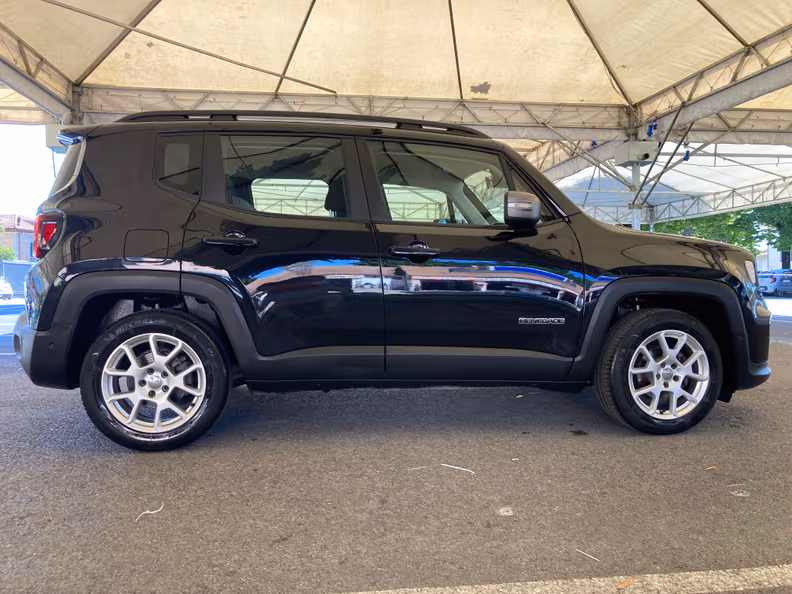 Jeep Renegade - 29