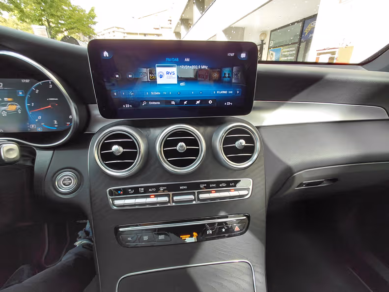 Mercedes-Benz GLC-Class - 17