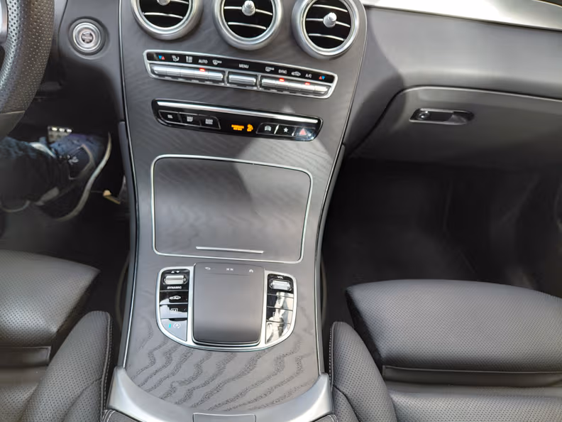 Mercedes-Benz GLC-Class - 18