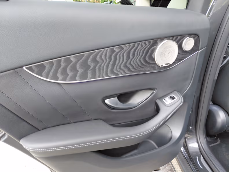 Mercedes-Benz GLC-Class - 16