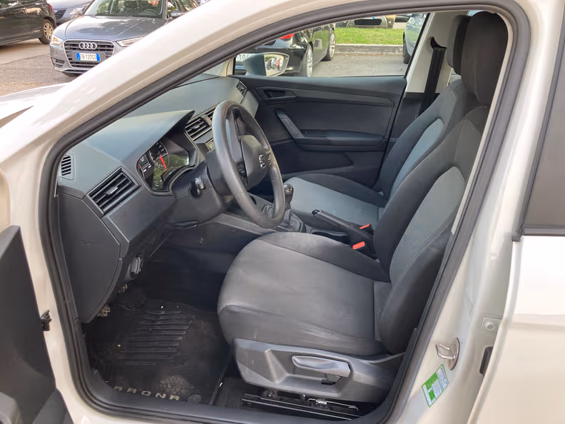 Seat Arona - 32