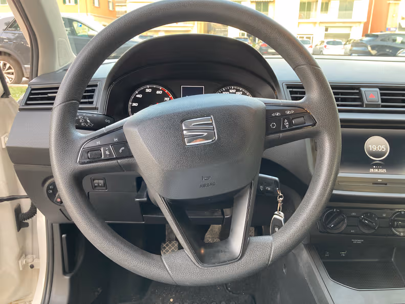 Seat Arona - 38