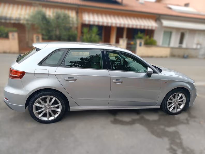 Audi A3 - 8