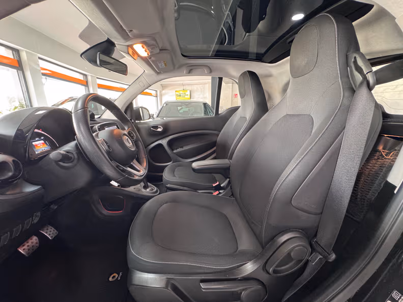 Smart Fortwo - 12