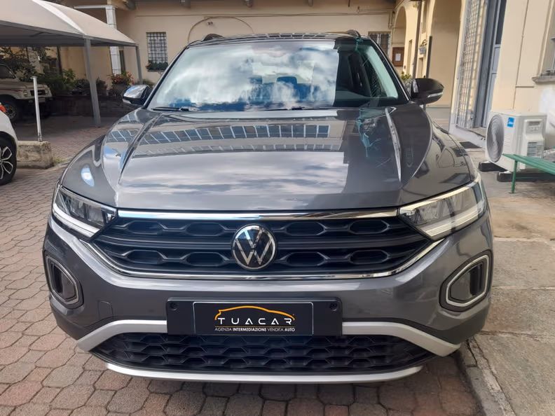 Volkswagen T-ROC - 1