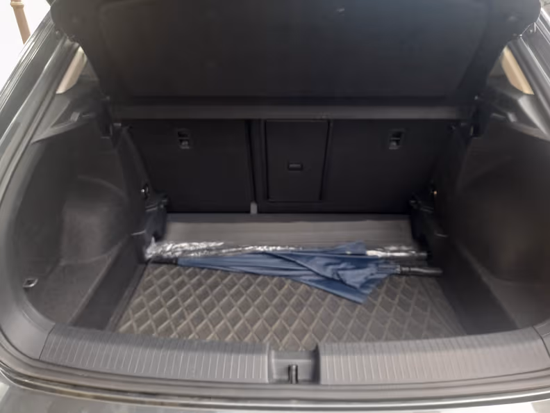 Volkswagen T-ROC - 21