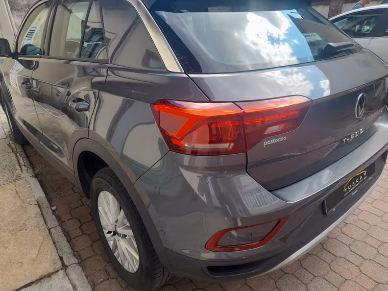 Volkswagen T-ROC - 5