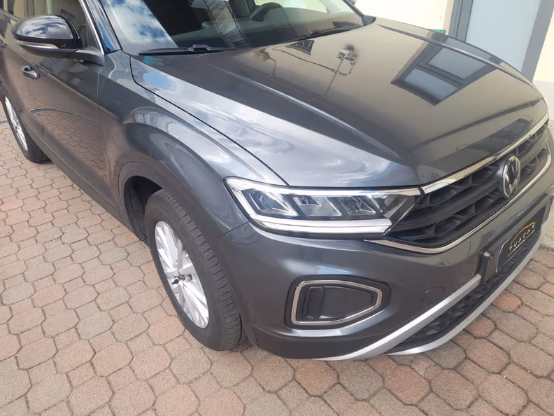 Volkswagen T-ROC - 2