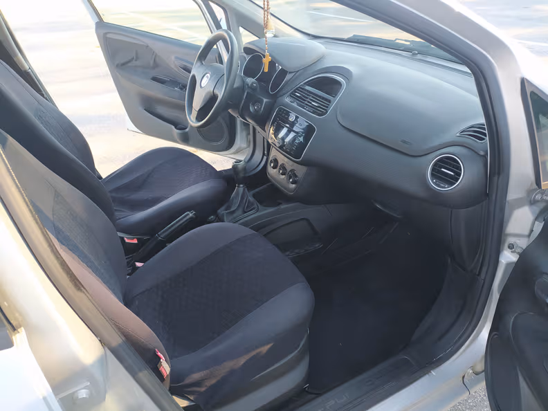 Fiat Punto - 9