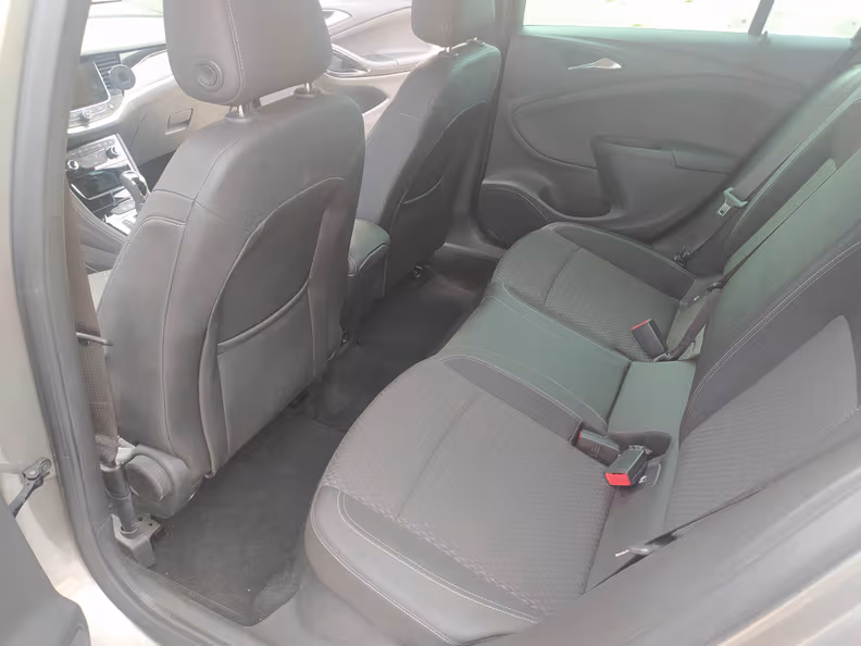 Opel Astra - 11