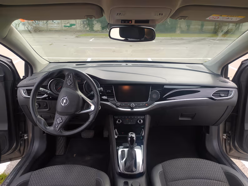 Opel Astra - 8